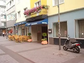 Hotell Engelbertz - Yggotel Pirol, Köln